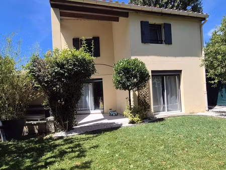 maison individuelle renovée avec garage