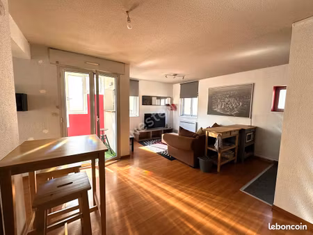 appartement 2 pièces 55 m²