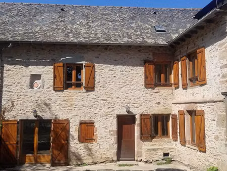 maison en pierre à louer