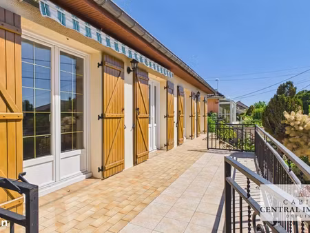 pavillon 5 pièces 108 m²
