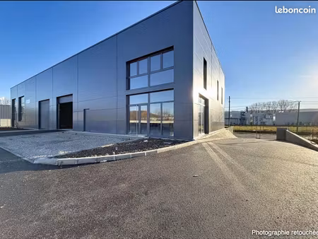local 380 m² bourgoin-jallieu