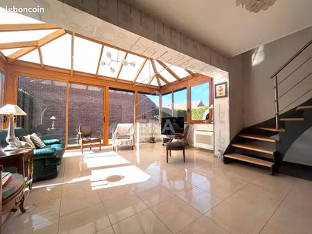 pavillon 6 pièces 139 m²