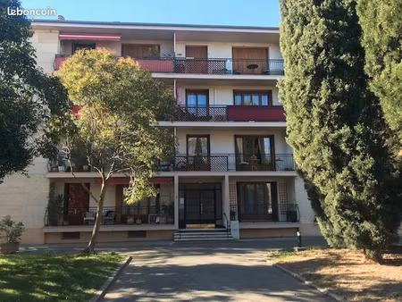 appartement 3 pièces 71 m² a louer à aix en provence résidence l'oliveraie