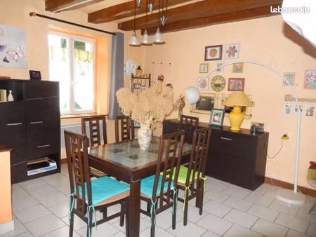 maison 3 pièces 80 m²