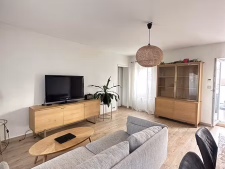 appartement meublé 2 pièces 57m2 avec terrasse au centre ville de thionville