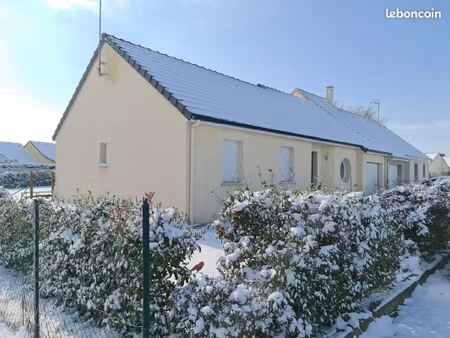 sablé sur sarthe - belle maison bbc 2014 - 3 chambres + terrasse + jardin + garage