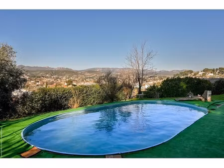 maison 6 pièces 125 m²
