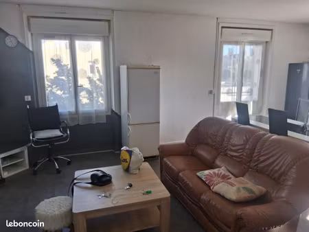 appartement 7 pièces 110 m²