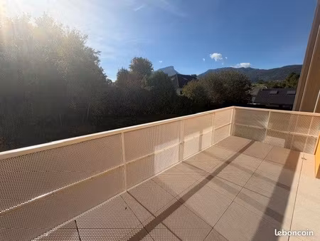 appartement 3 pièces 69 m²