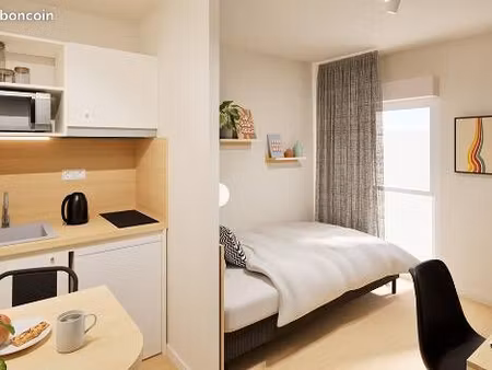 studio 1 pièce 18 m²