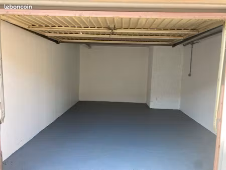grand garage