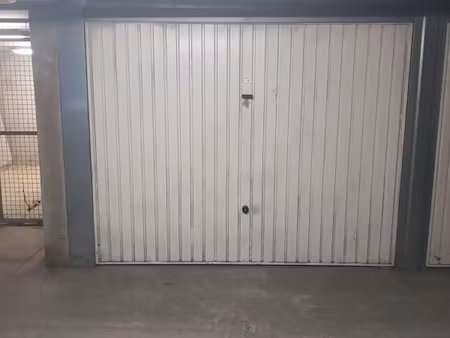 garage/box 13 m² gratentour