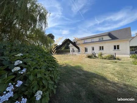propriété 5 pièces 170 m²