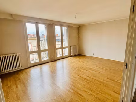 t3 lumineux - centre-ville pamiers - viager libre