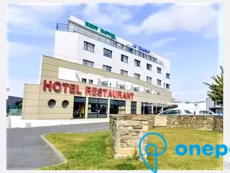 parking/box 12 m² st malo