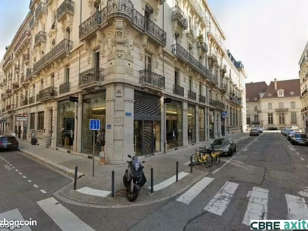 local commercial 190 m² grenoble