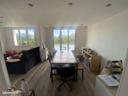 loue appartement t2 de 54m2 lumineux  calme et meublé à seyssinet-pariset