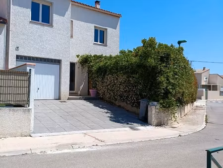 villa 3 faces proche espagne