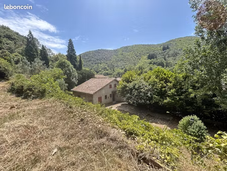 maison 5 pièces 145 m²