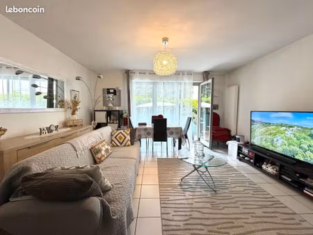 appartement 3 pièces 63 m²