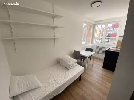 loue studio meublé rénové hyper centre dunkerque