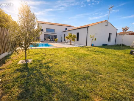 maison 6 chambres avec piscine aux sables-d'olonne