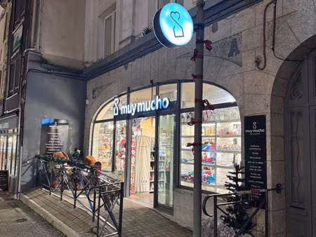 à louer – local commercial 178 m² avec terrasse – centre-ville de vannes