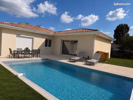 gradignan – maison t5 120 m² entièrement rénovée + extension – piscine neuve – terrain 721
