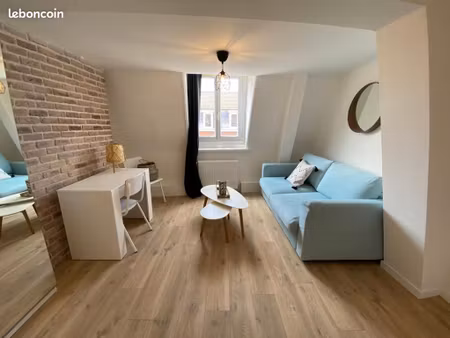 studio meublé à vendre – rue d'artois – quartier saint michel