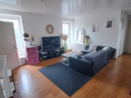 appartement plein centre - 93 m2 - 4 pièces