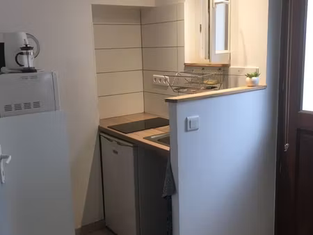 particulier loue studio meublé en centre ville de tarbes