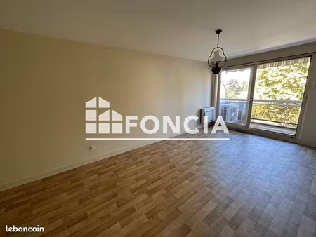appartement 2 pièces 49.01m² à louer 575 - saumur 49400