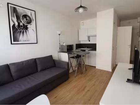 studio avenue de champagne