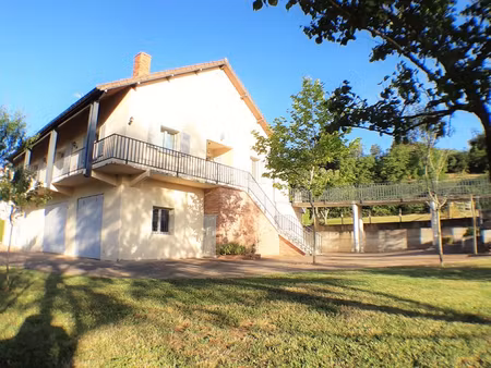 maison 350m² - 7 chambres - terrain clos 2000m² - environnement calme