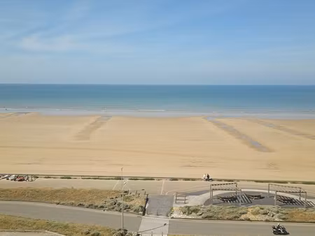 appartement 2 pièces face mer  plage des demoiselles