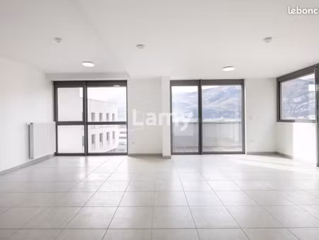 appartement 1 pièce 39 m²
