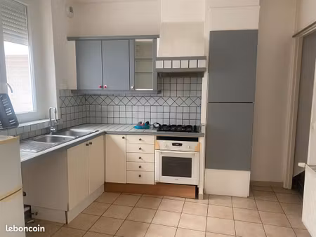 belle maison 2 chambres  quartier moulin proche jb lebas