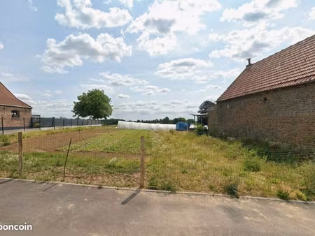 terrain 630 m² sancourt