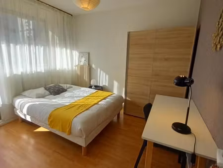 chambre 1 pièce 10 m²