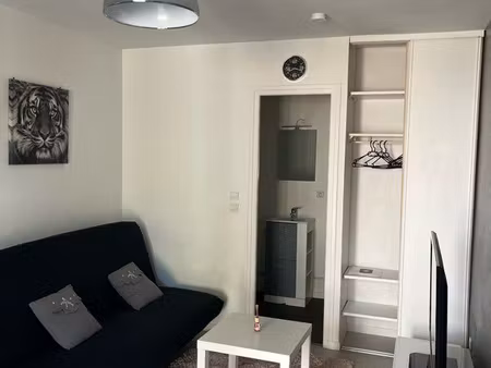 studio meublé