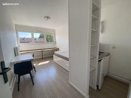 appartement 1 pièce 19 m²