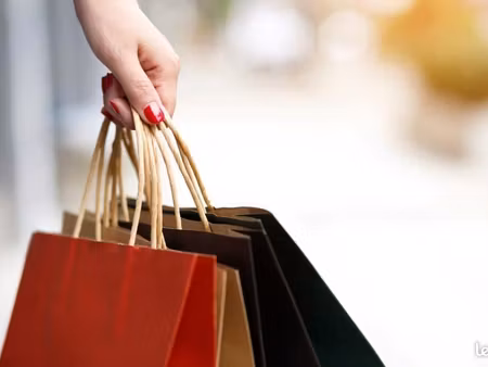 fonds de commerce prêt-à-porter 300 m²