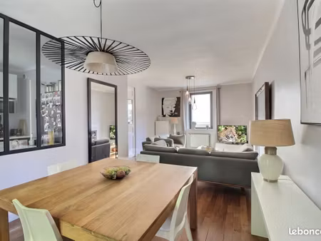 maison 5 pièces 130 m²