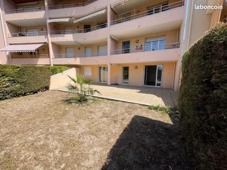 t3 de 67m2 dans belle résidence avec jardin  grande terrasse et garage équipé pour recharg