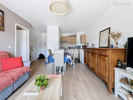appartement 2 pièces 41 m²