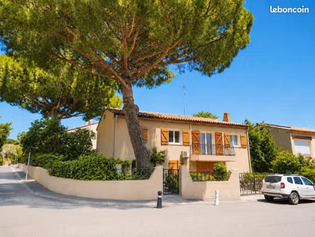 maison de charme 138 m² – 5 chambres – entièrement rénovée – dpe b – garage – centre-ville