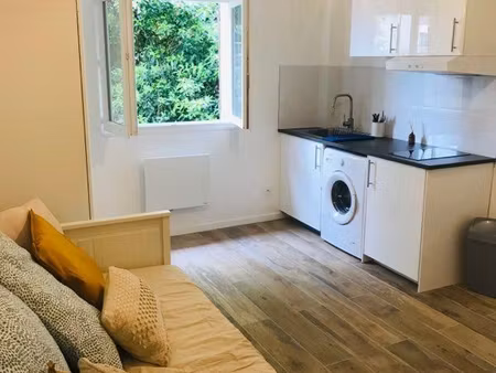 studio 1 pièce 19 m²