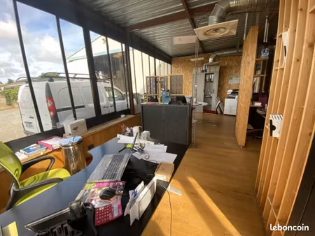 local d'activité 515 m²