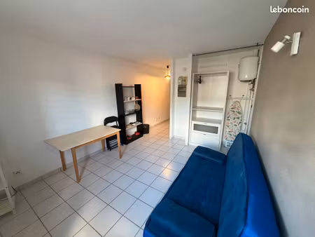 studio lumineux – 20m² – schoelcher – charges comprises : eau + électricité