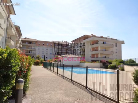appartement 3 pièces 65 m²